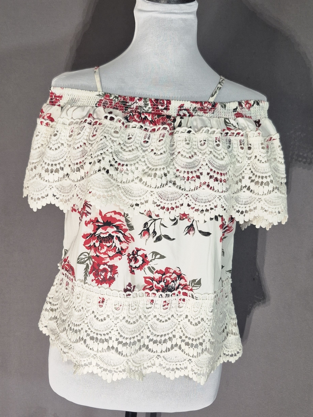 No Boundaries White Off-Shoulder Floral Lace Trim Top - Red & Green Flowers